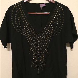 Fracesca’s metal stud shirt